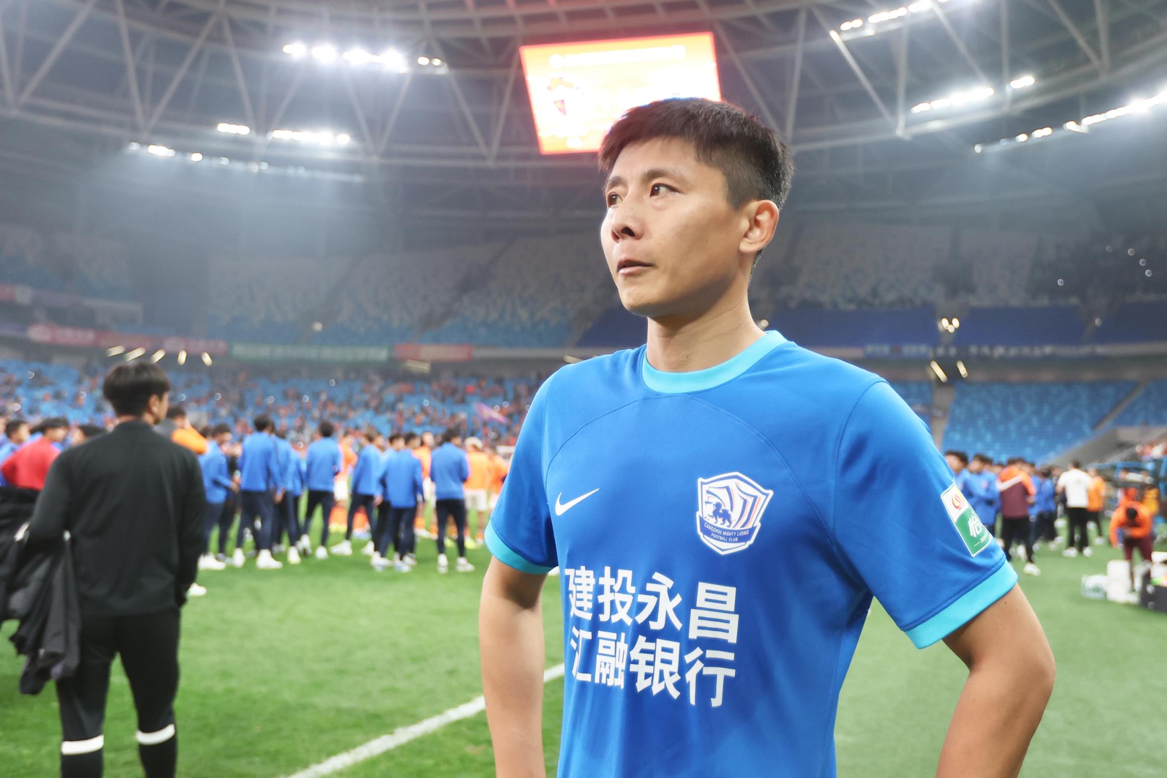 今天第5個！鄭凱木質(zhì)疑滄州：連續(xù)四年欠球員工資，還能過準(zhǔn)入？