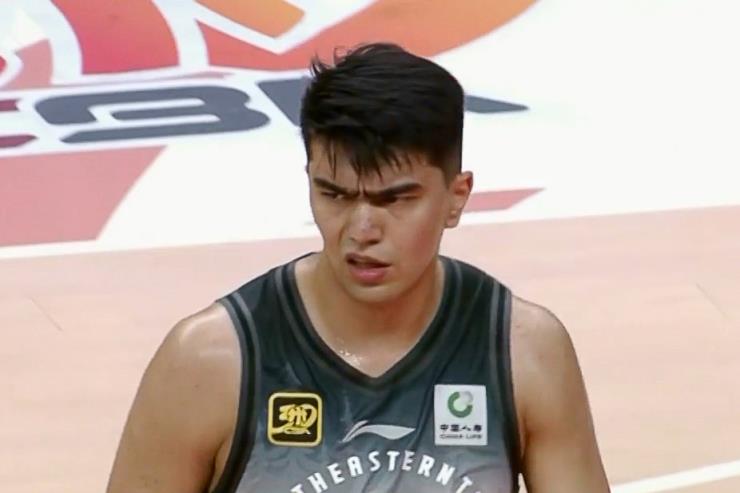 相當高效！魯吐布拉出戰(zhàn)19分鐘 7中5貢獻14分10籃板