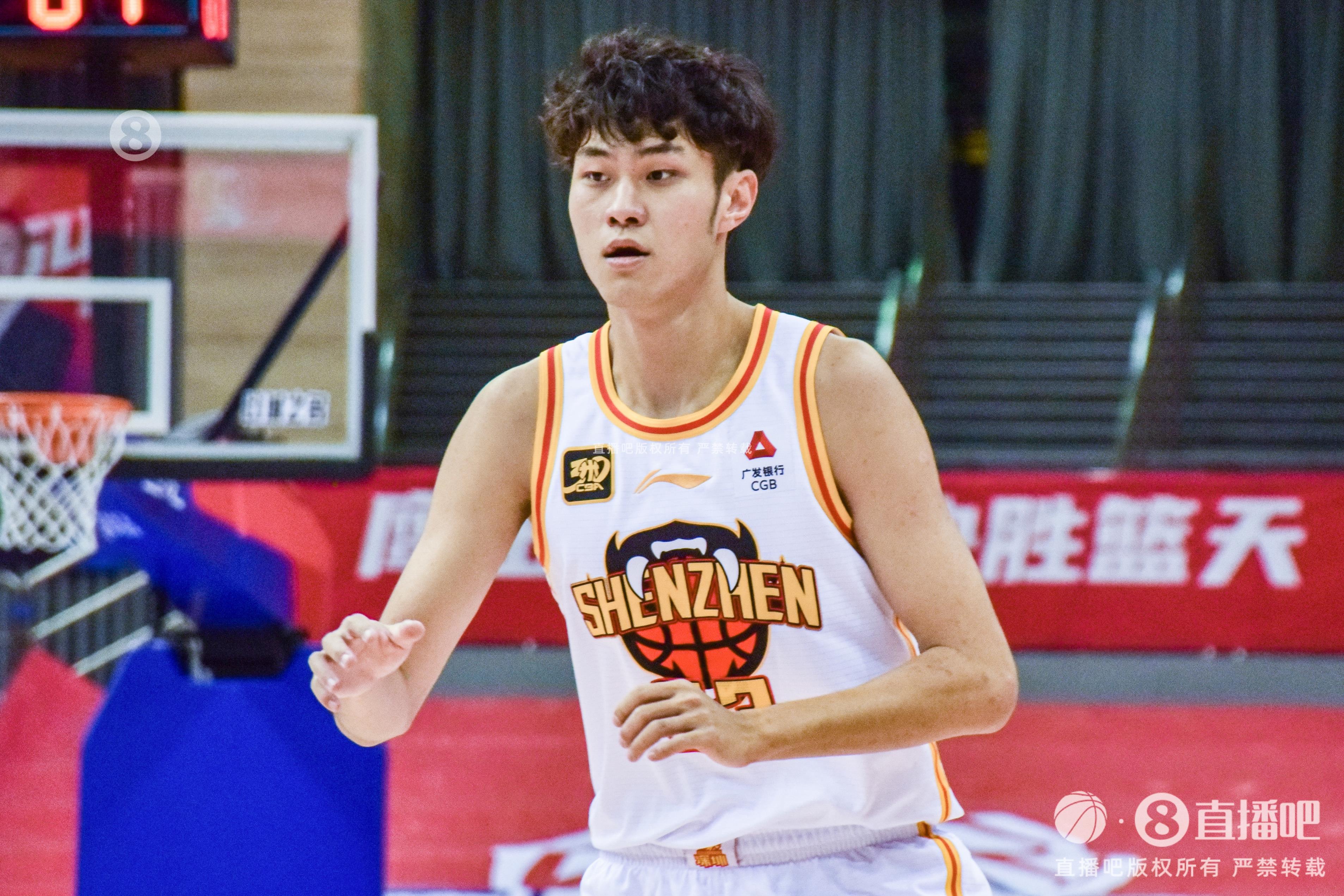 表現(xiàn)出色！王浩然14中7拿到20分3板6助2斷 正負(fù)值+30